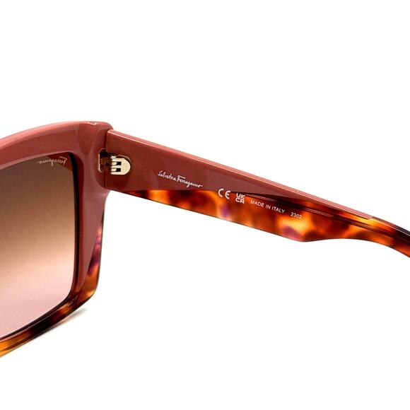 New, SALVATORE FERRAGAMO Sunglasses SF1060SN 641 Authentic main image 8